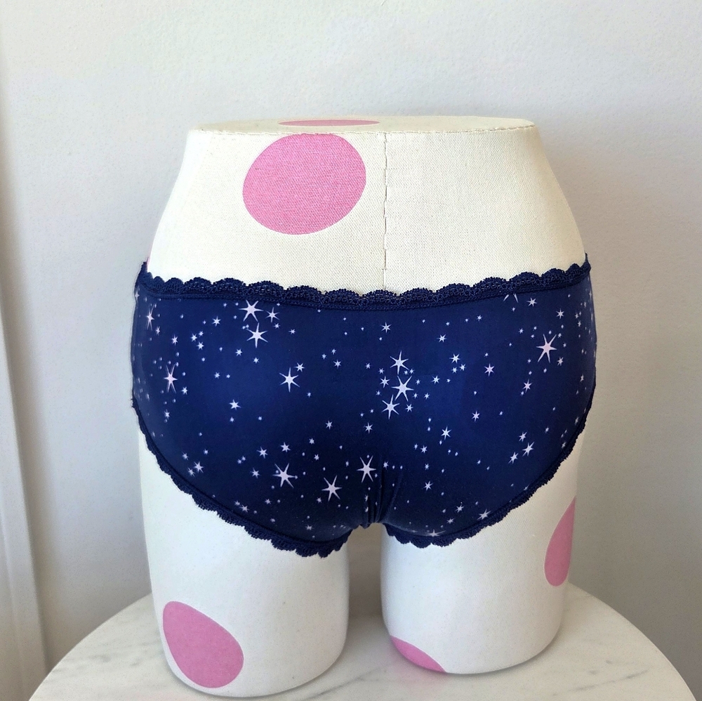Victoria's Secret Dream Angels Hiphugger Lace Panty Blue NWT Nylon Galaxy Stars - Picture 4 of 11